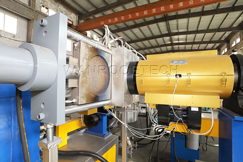 Plastic Barrel Recycling Bucket Granulator Pelletizer Machine 1# Full Auto Hydraulic Screen Changer With Double Working Position