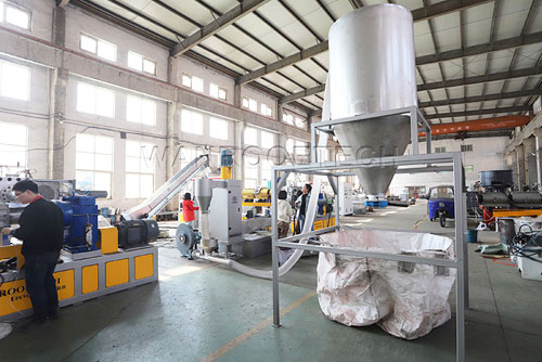 Plastic Barrel Recycling Bucket Granulator Pelletizer Machine Silo
